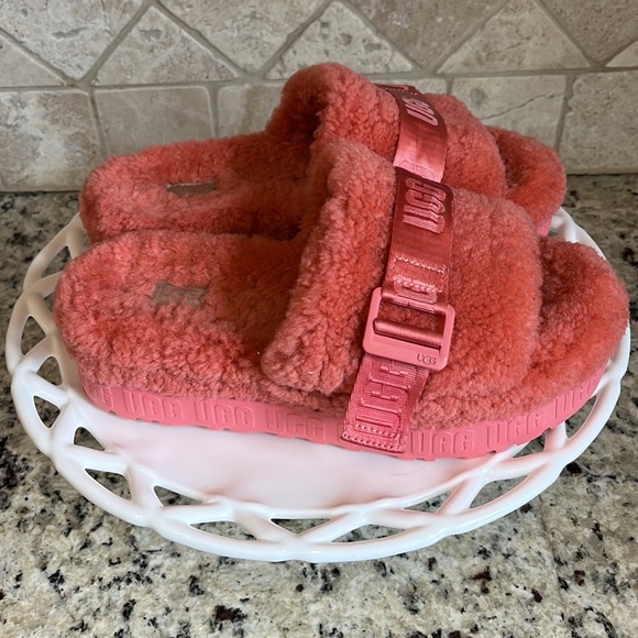 UGG FLUFFITA Slides Pink Blossom Women's Sherling Size 8 Platform - Picture 6 of 14